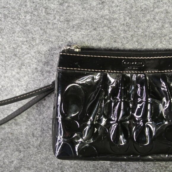 Coach Signature Stitch Black Patent Leather Wristlet Wallet Clutch EUC - Picture 7 of 7